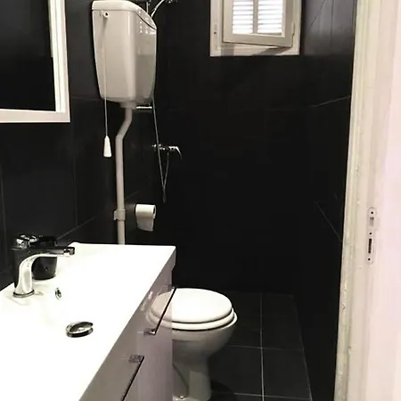 דירה Sleeps2-studio-gardenterrace-walktomontecarlo